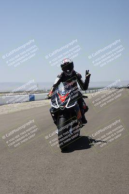 media/Jun-07-2025-TrackDaz (Sat) [[4413525952]]/B Group/grid/